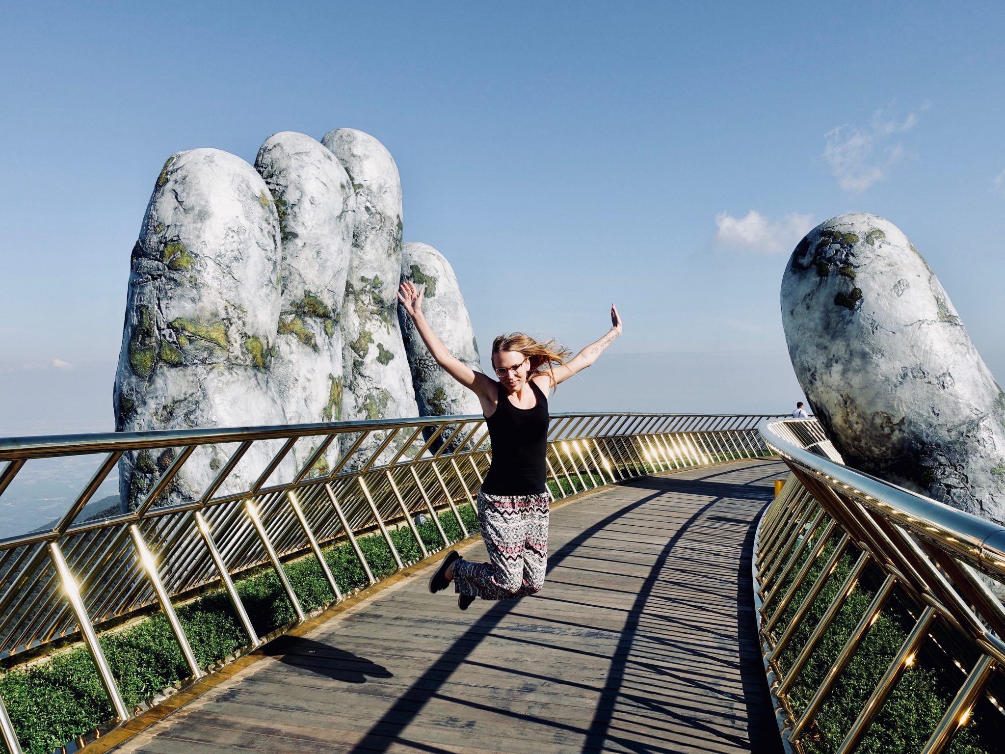 Route Vietnam Golden Hands Bridge Weltreise